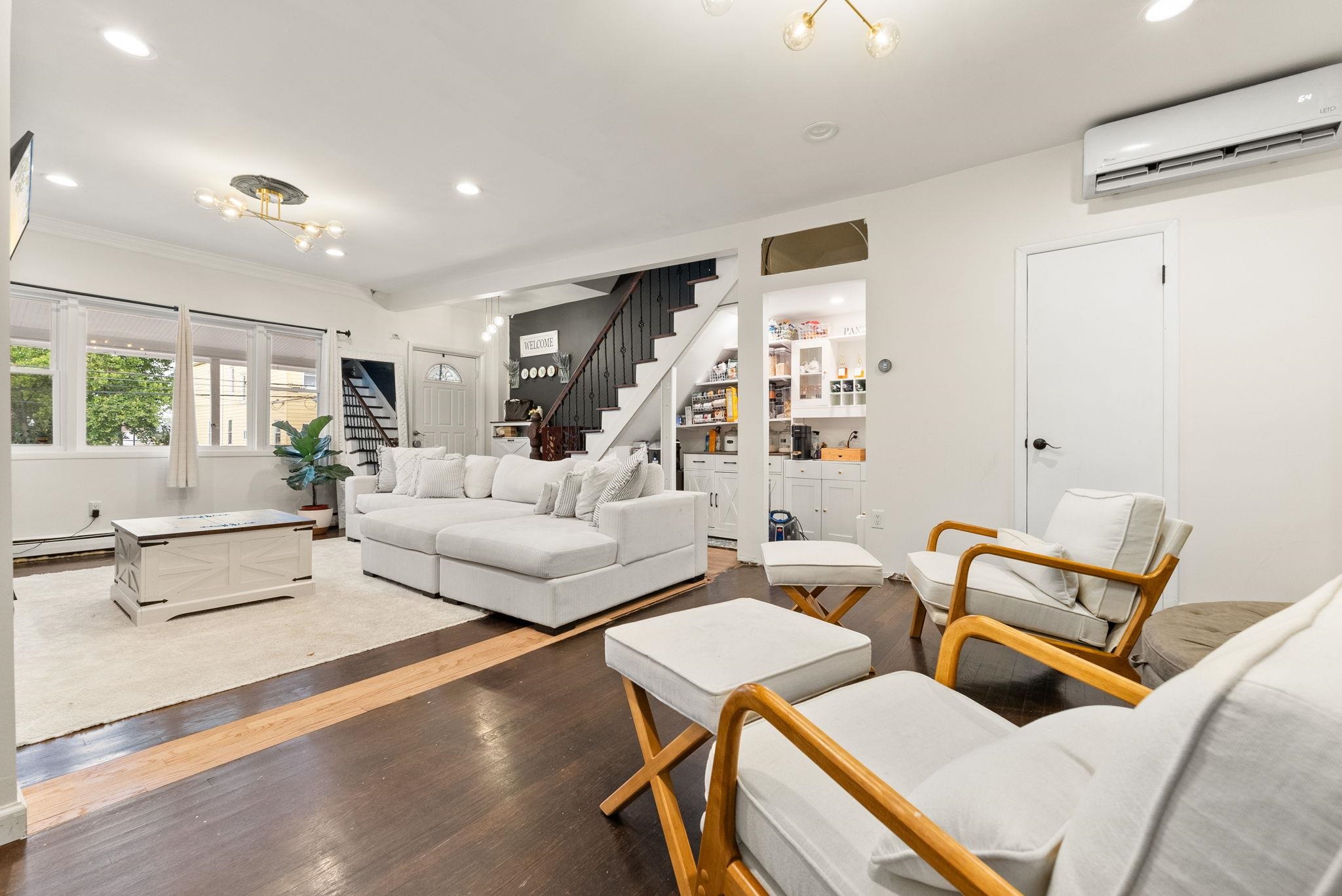 26 East 49th St, Bayonne, New Jersey image 7