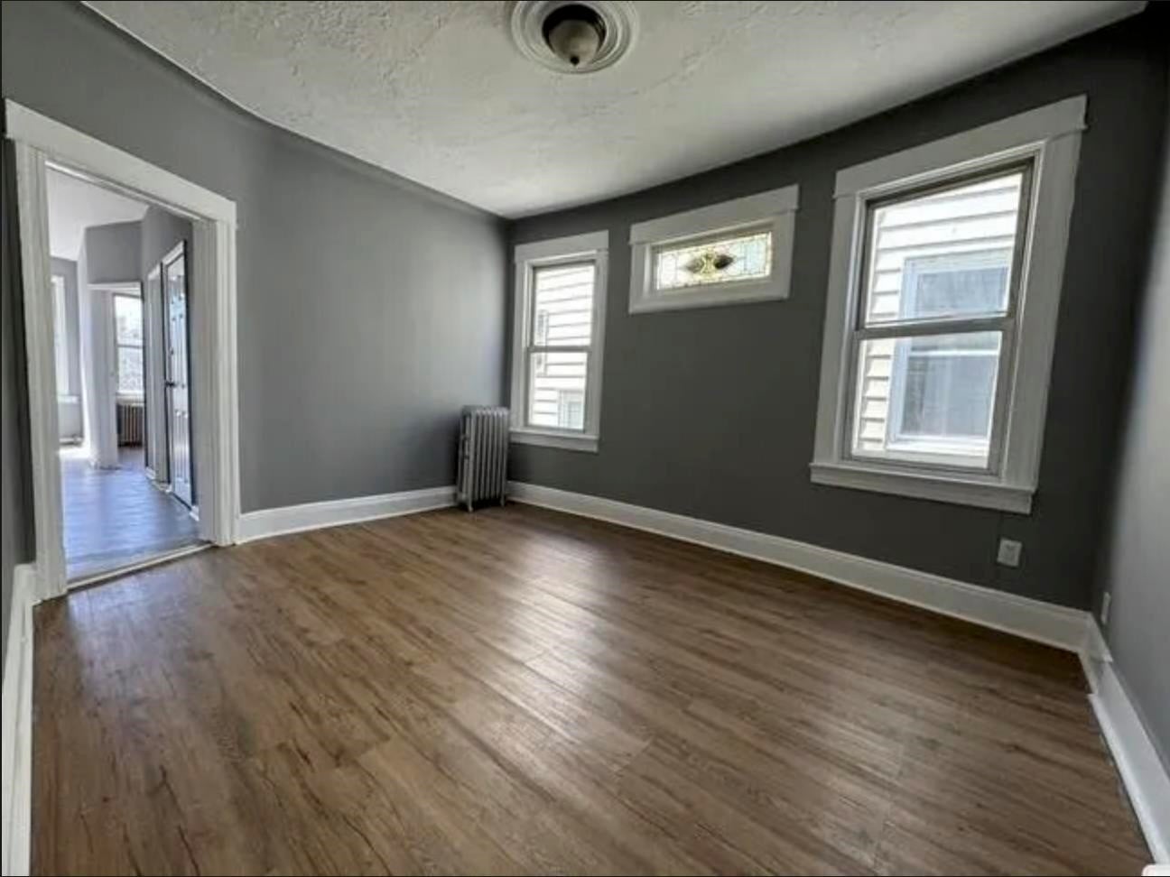 Search Homes 3 119 WOODLAWN AVE