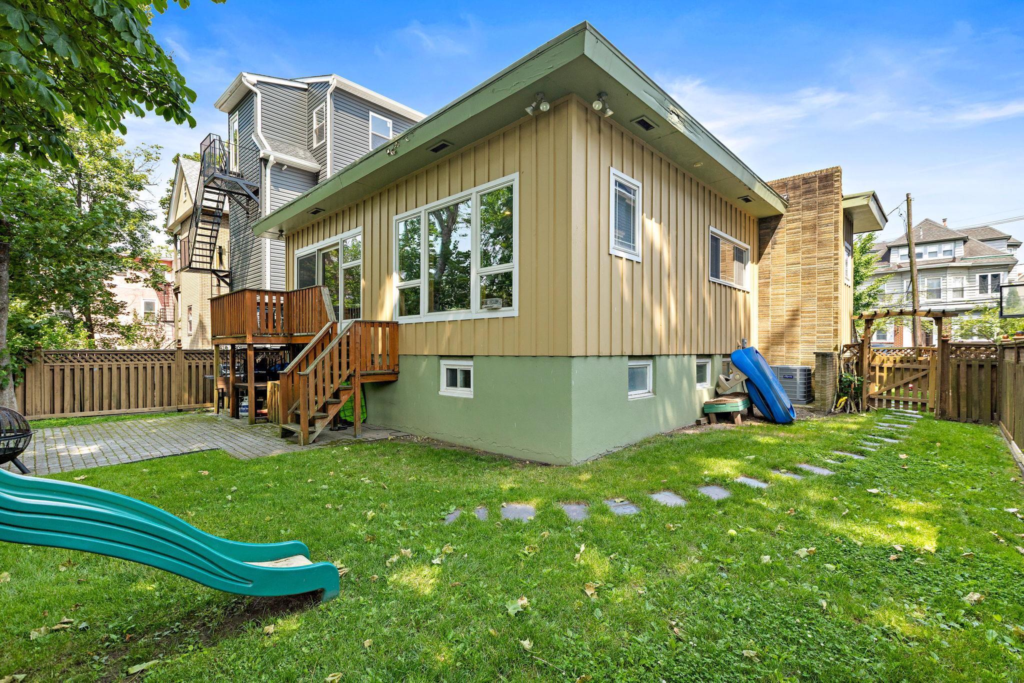 5 Bonn Pl, Weehawken, New Jersey image 21