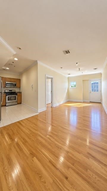 218 JACKSON ST 7