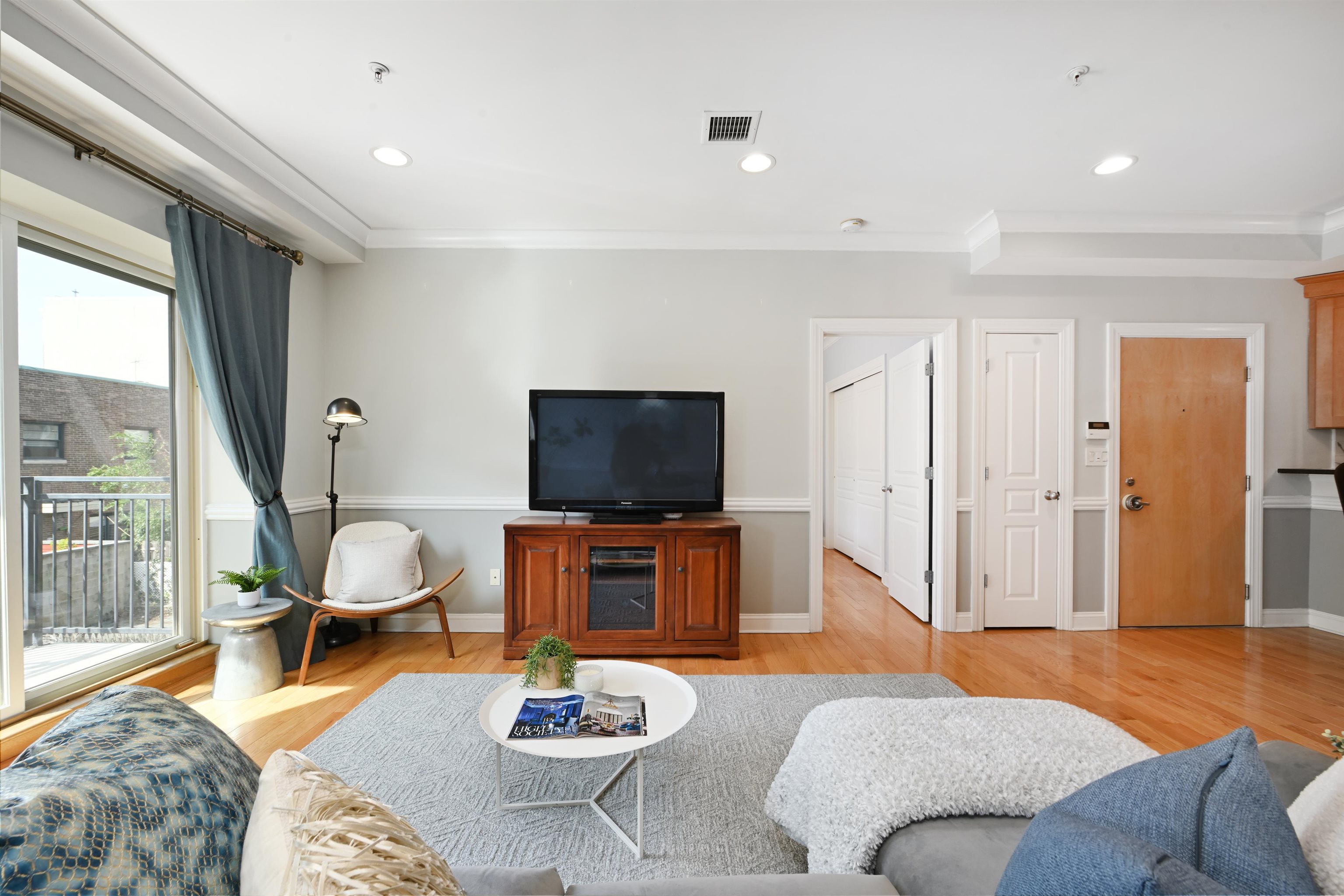 612 Adams St #2, Hoboken, New Jersey image 10