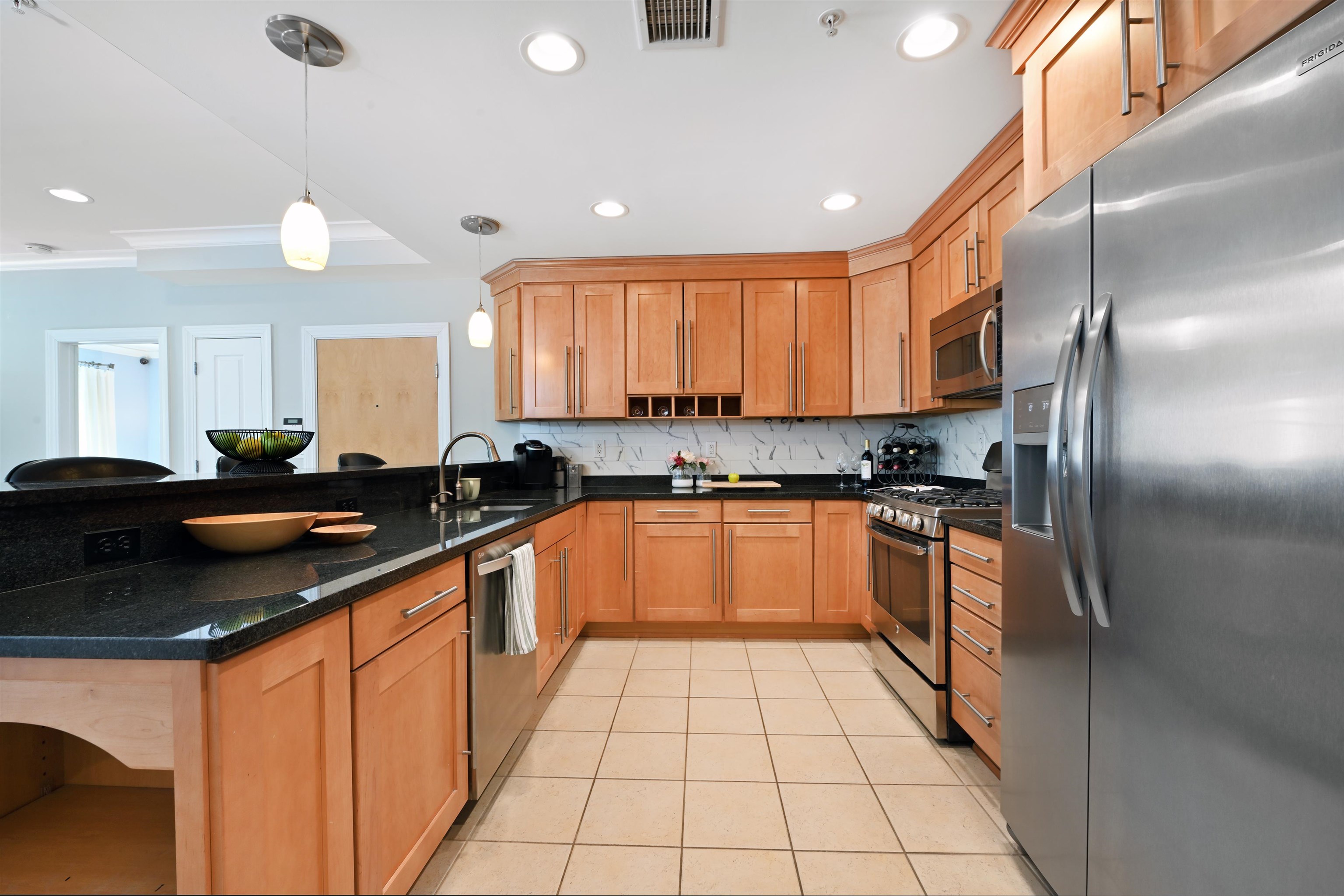 612 Adams St #2, Hoboken, New Jersey image 16
