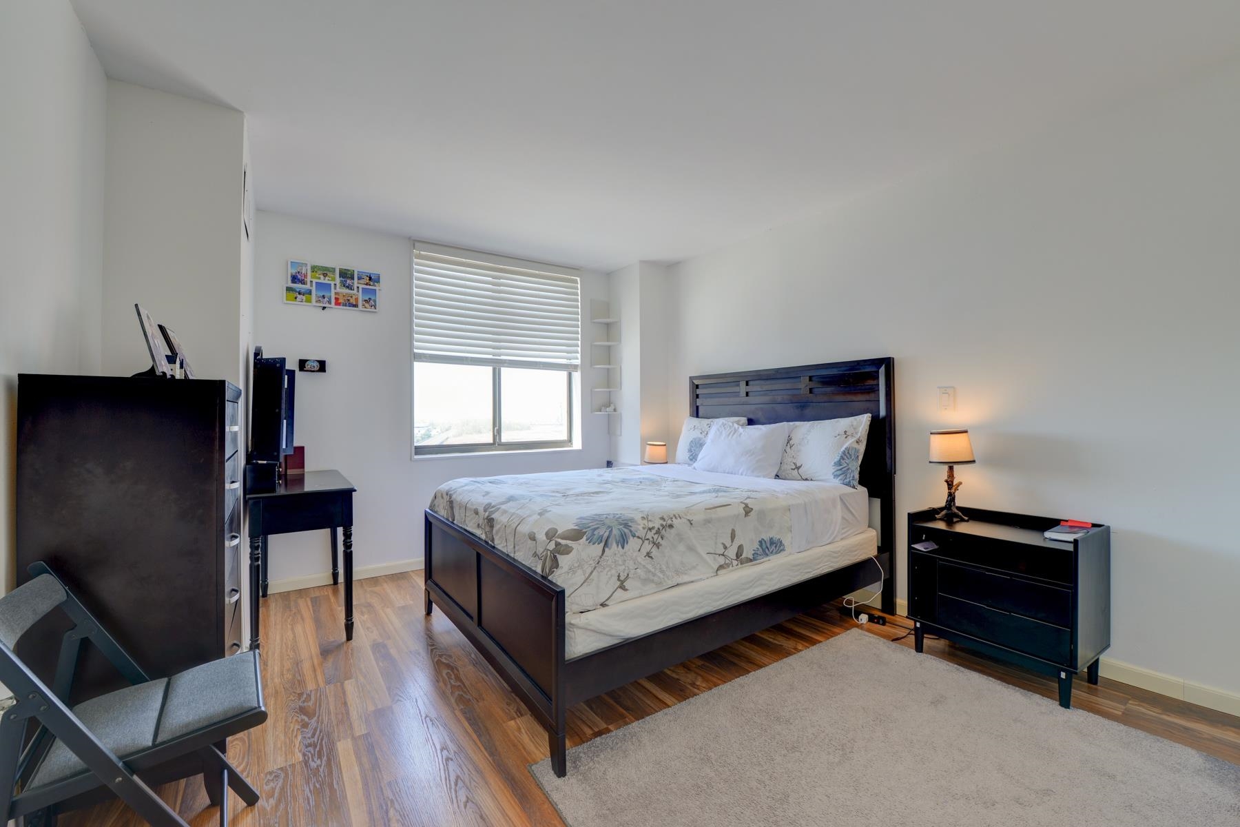 530 Harmon Cove Tower #530, Secaucus, New Jersey image 14