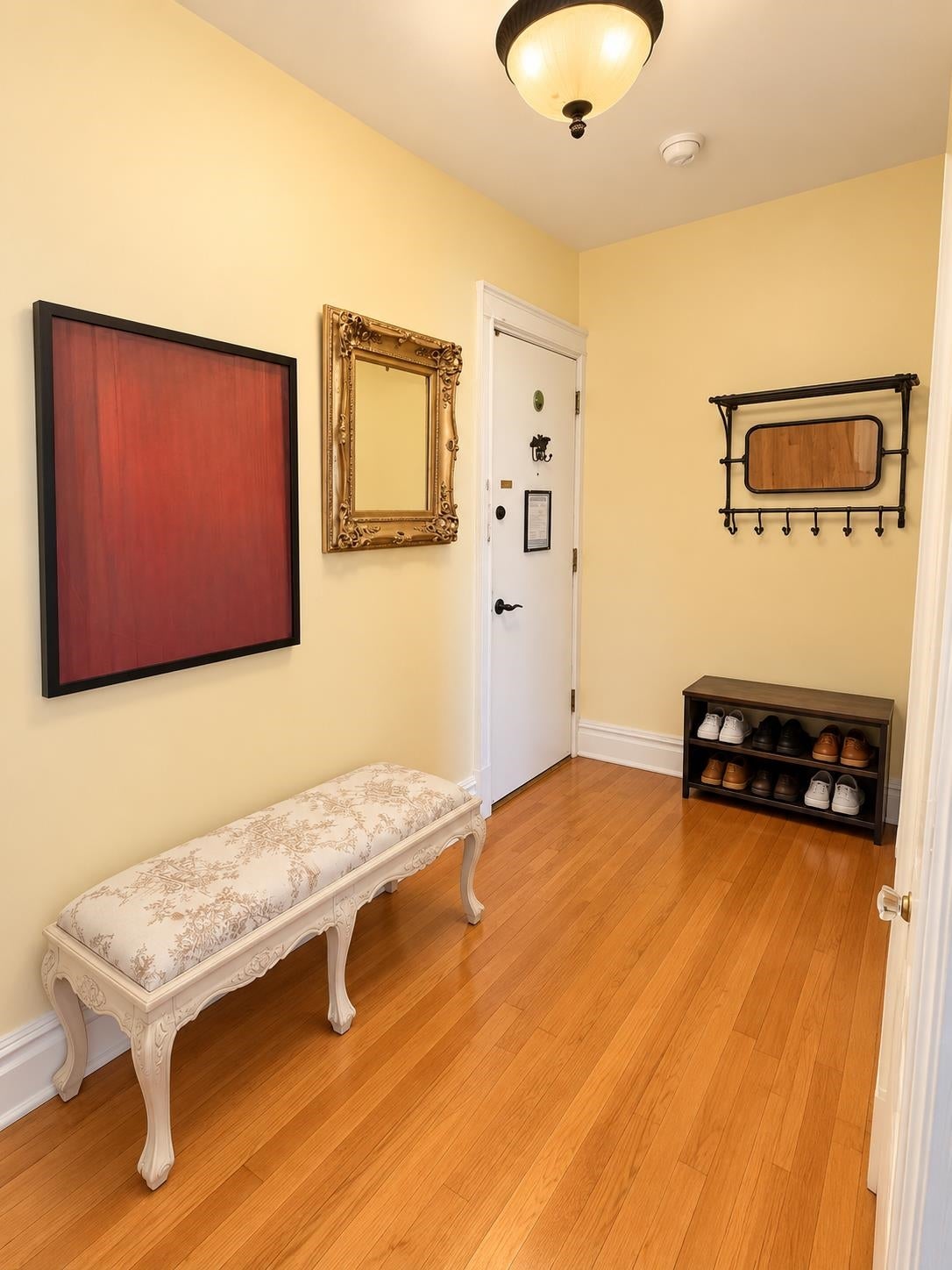 131 KENSINGTON AVE E2