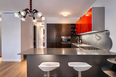 201 SHEARWATER CT WEST 31 Jersey City NJ 07305