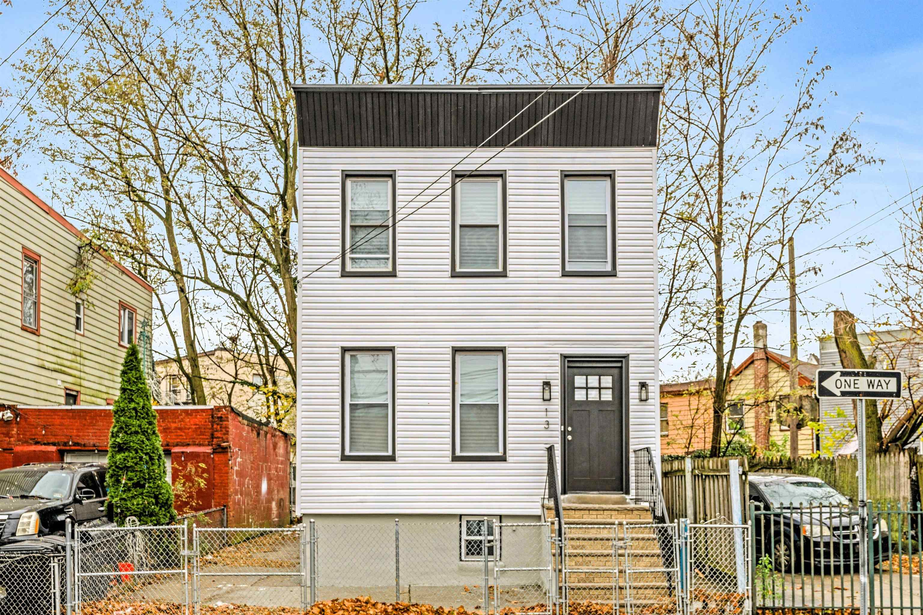 13 Mcadoo Ave, Jersey City, New Jersey image 1