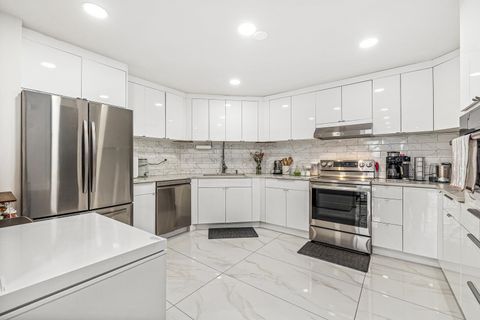 427 HARMON COVE TOWER 427 Secaucus NJ 07094