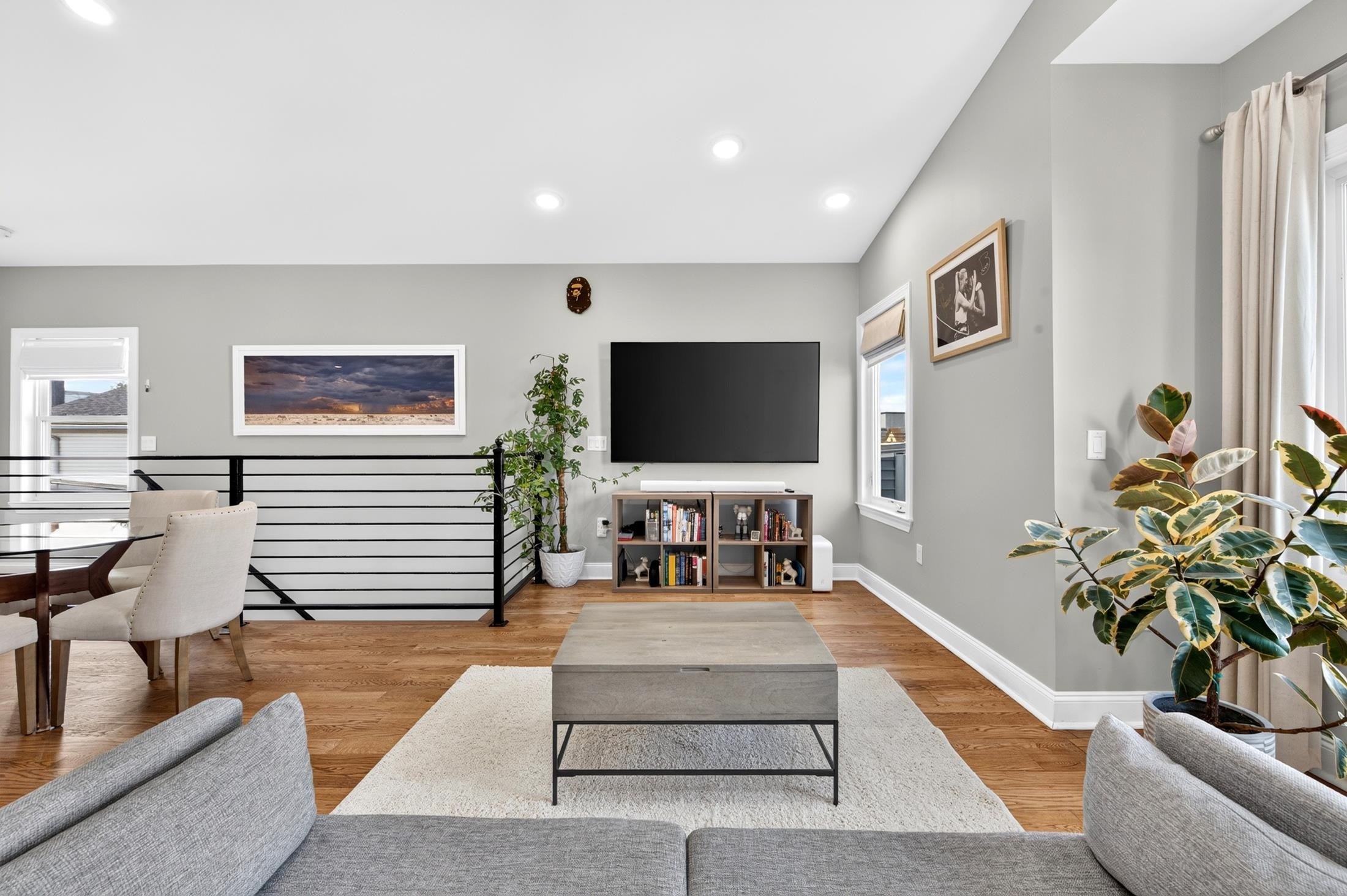 103 THORNE ST 2