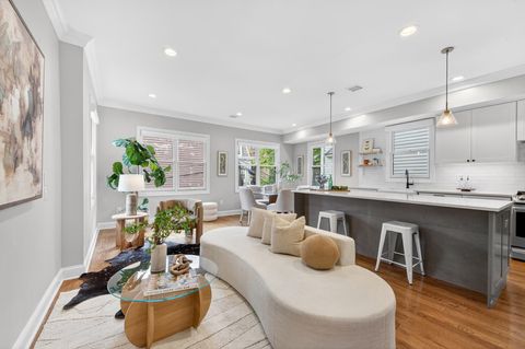 Condo For Sale - 171 Jewett Ave #2<br/> Jersey City, NJ 07304