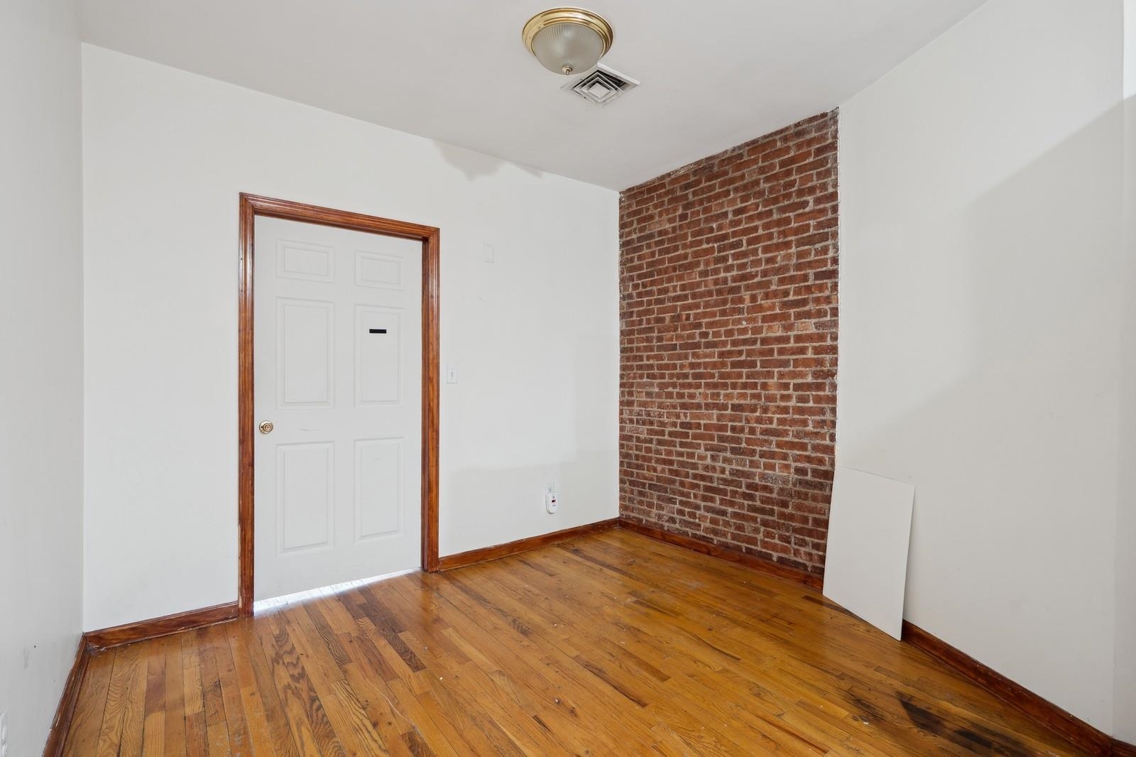 378 Baldwin Ave #1L, Jersey City, New Jersey image 11