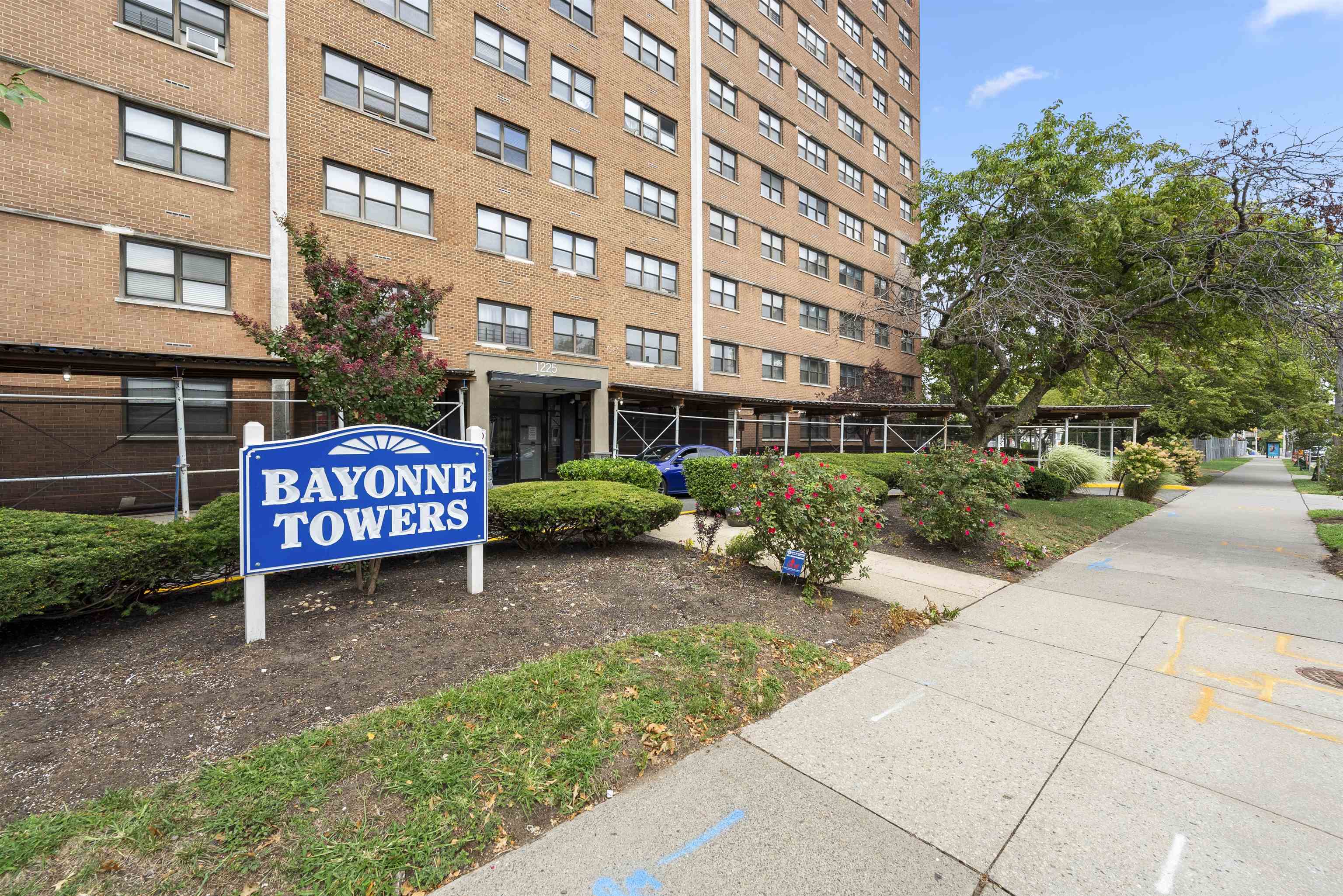 1225 Kennedy Blvd #3F, Bayonne, New Jersey image 4