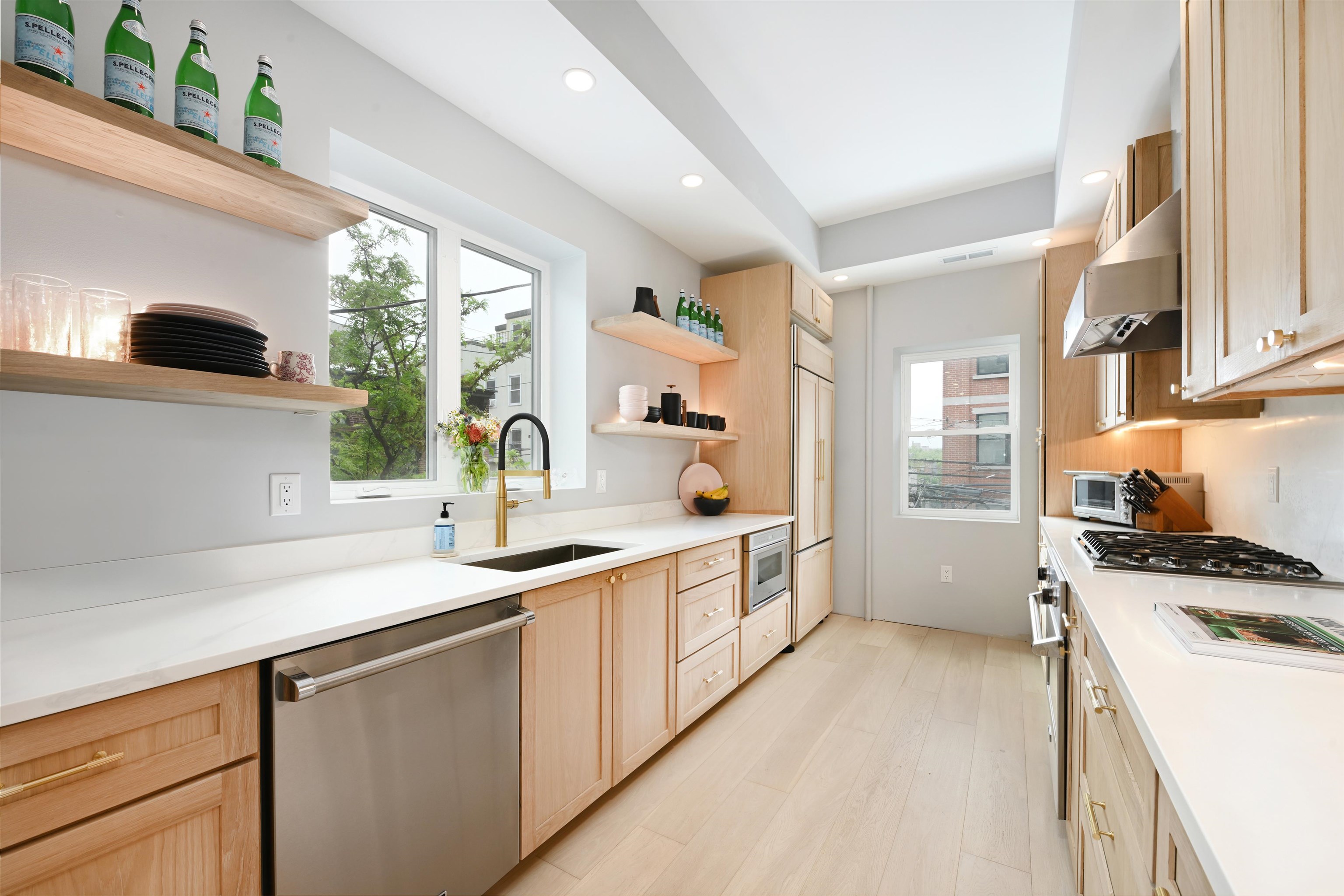 500 Hudson St #2A, Hoboken, New Jersey image 12