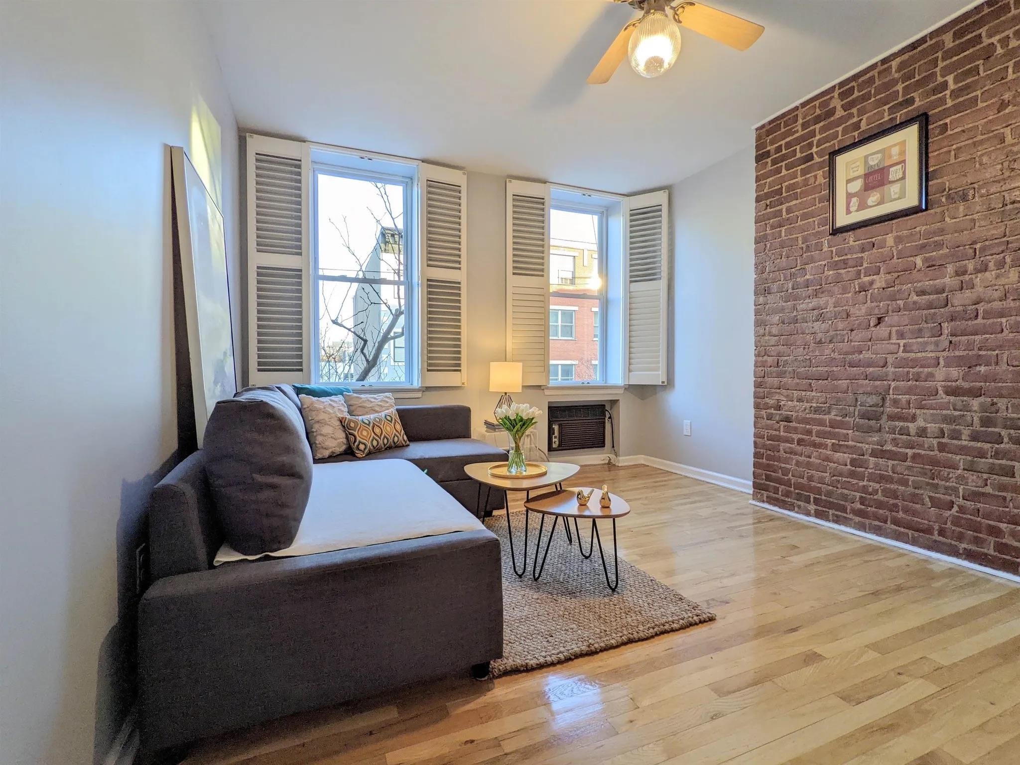 124 Madison St #3L, Hoboken, New Jersey image 2
