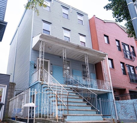 Multifamily For Sale - 78 Madison Ave<br/> Jersey City, NJ 07304