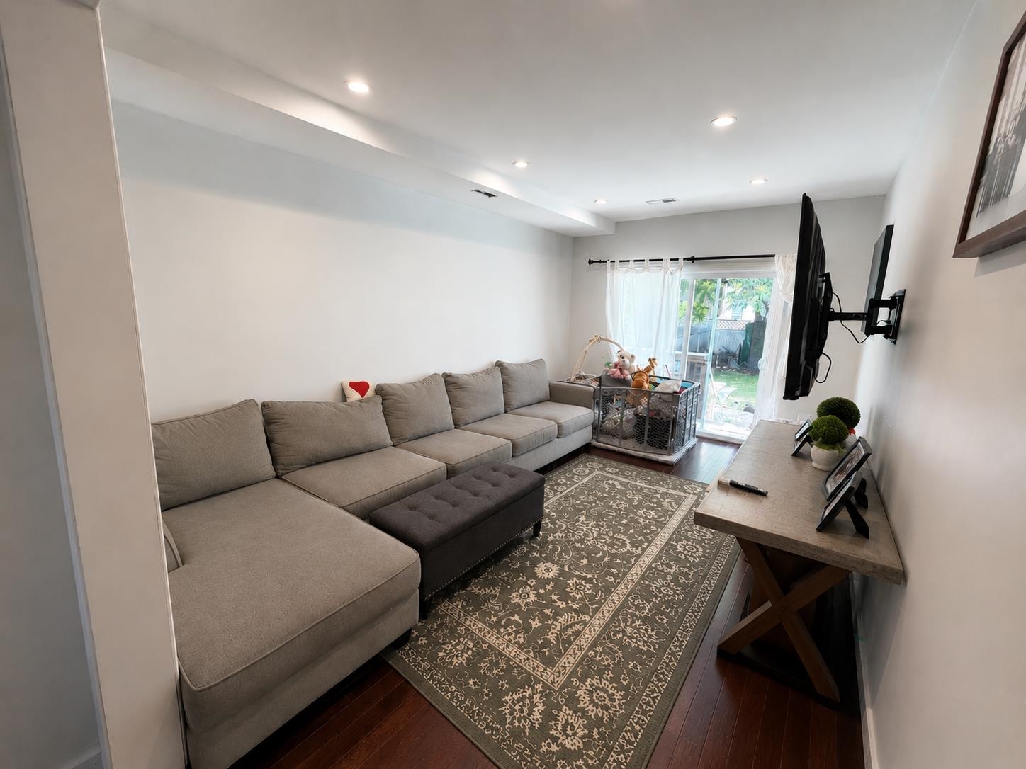 19 BEACH ST