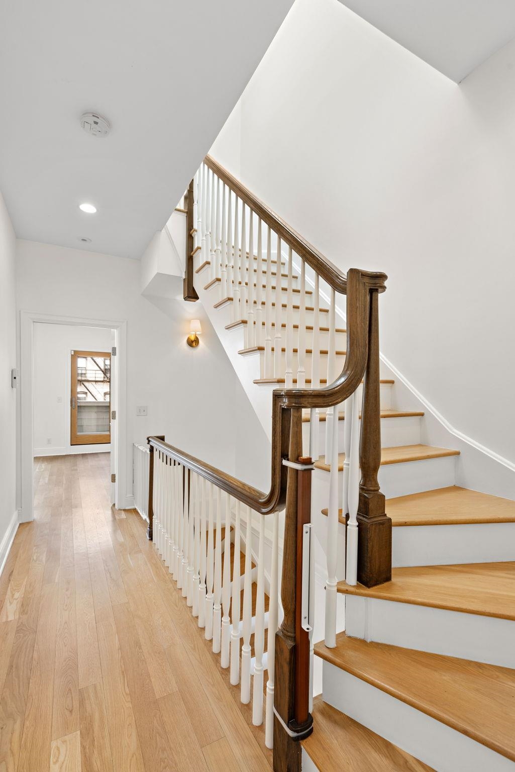 912 Willow Ave, Hoboken, New Jersey image 14