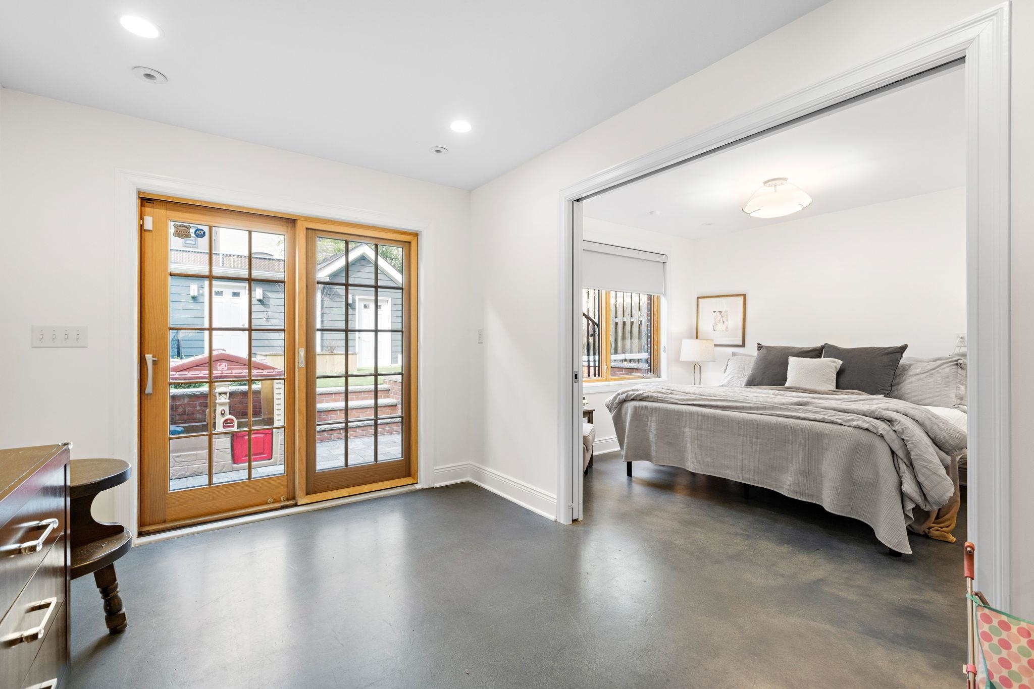 912 Willow Ave, Hoboken, New Jersey image 31
