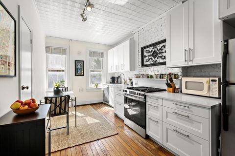 351 8TH ST 1R Jersey City NJ 07302