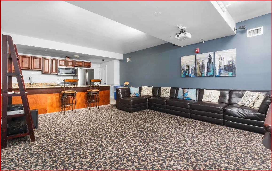 809 22nd St #905, Union City, New Jersey image 2