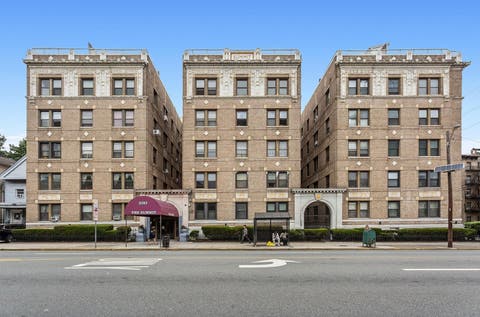 Condo For Sale - 2787 Kennedy Blvd #504<br/> Jersey City, NJ 07306