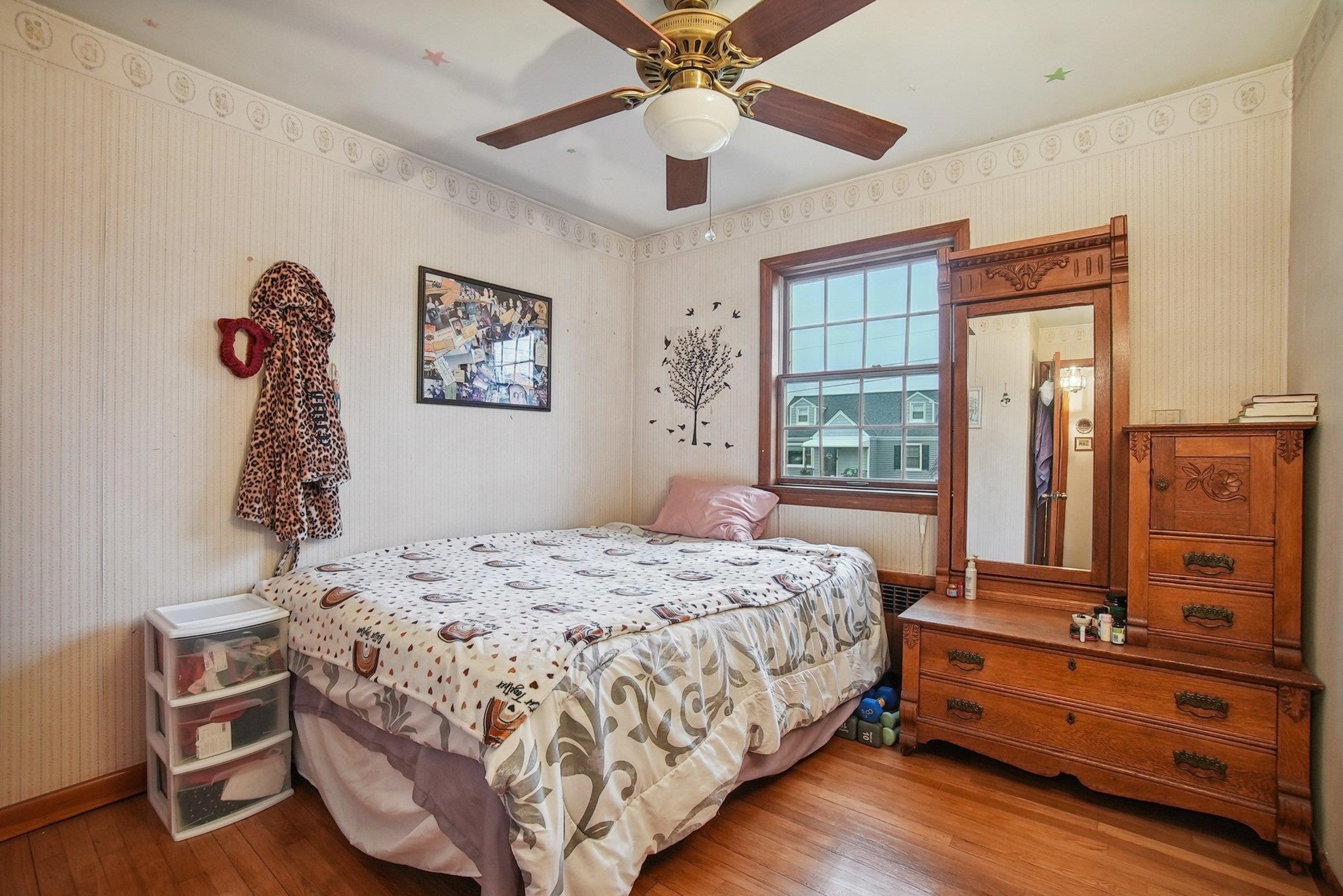 42 Frederick St, CARTERET, New Jersey image 9