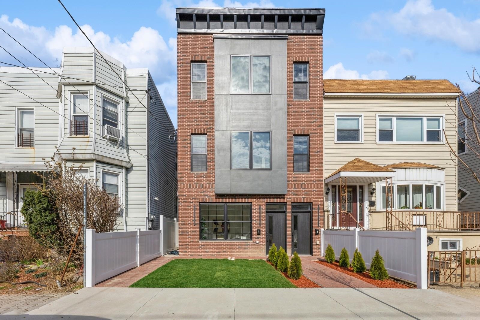 263 Ogden Ave #1, Jersey City, New Jersey image 1