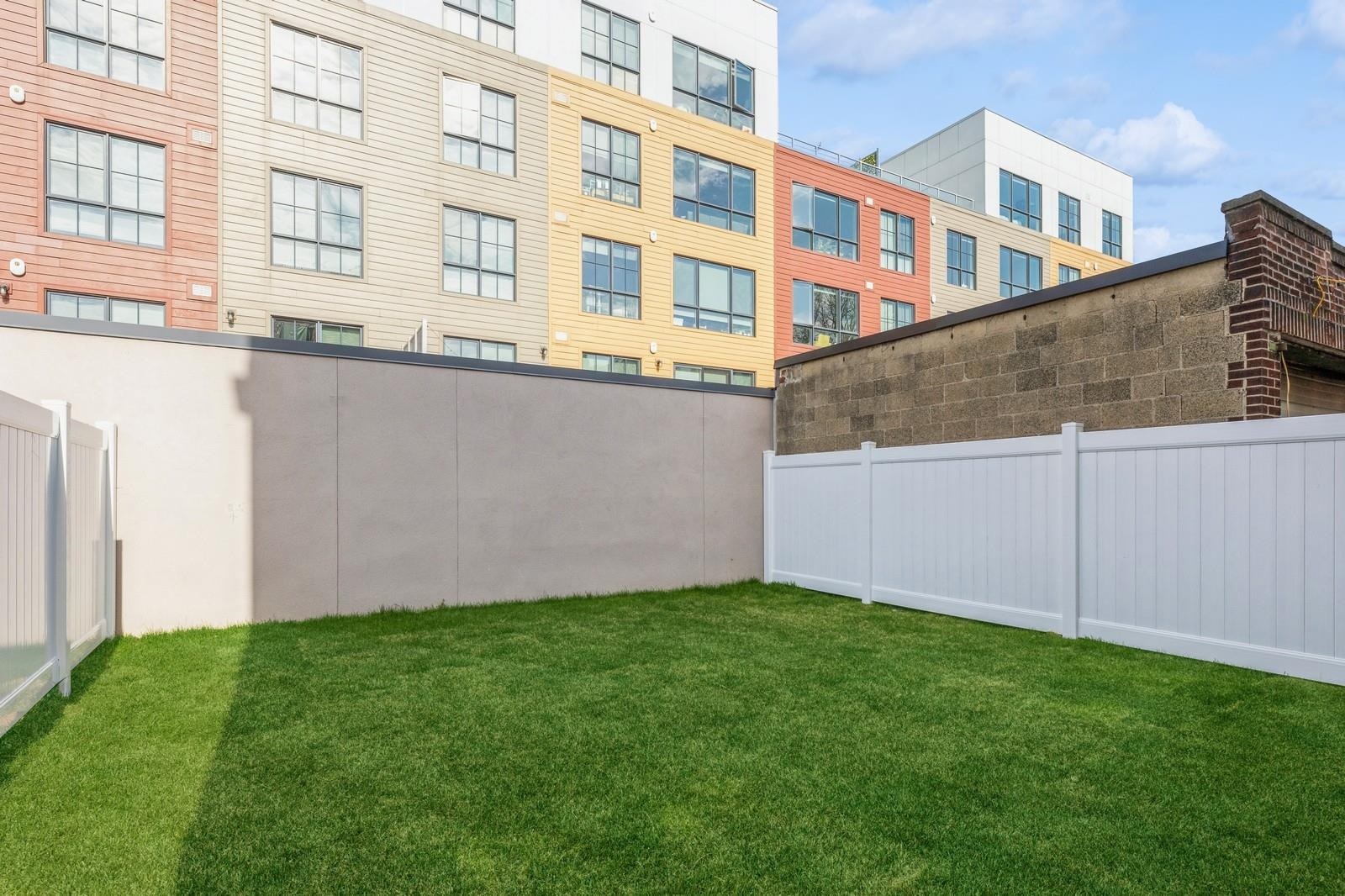 263 Ogden Ave #1, Jersey City, New Jersey image 26