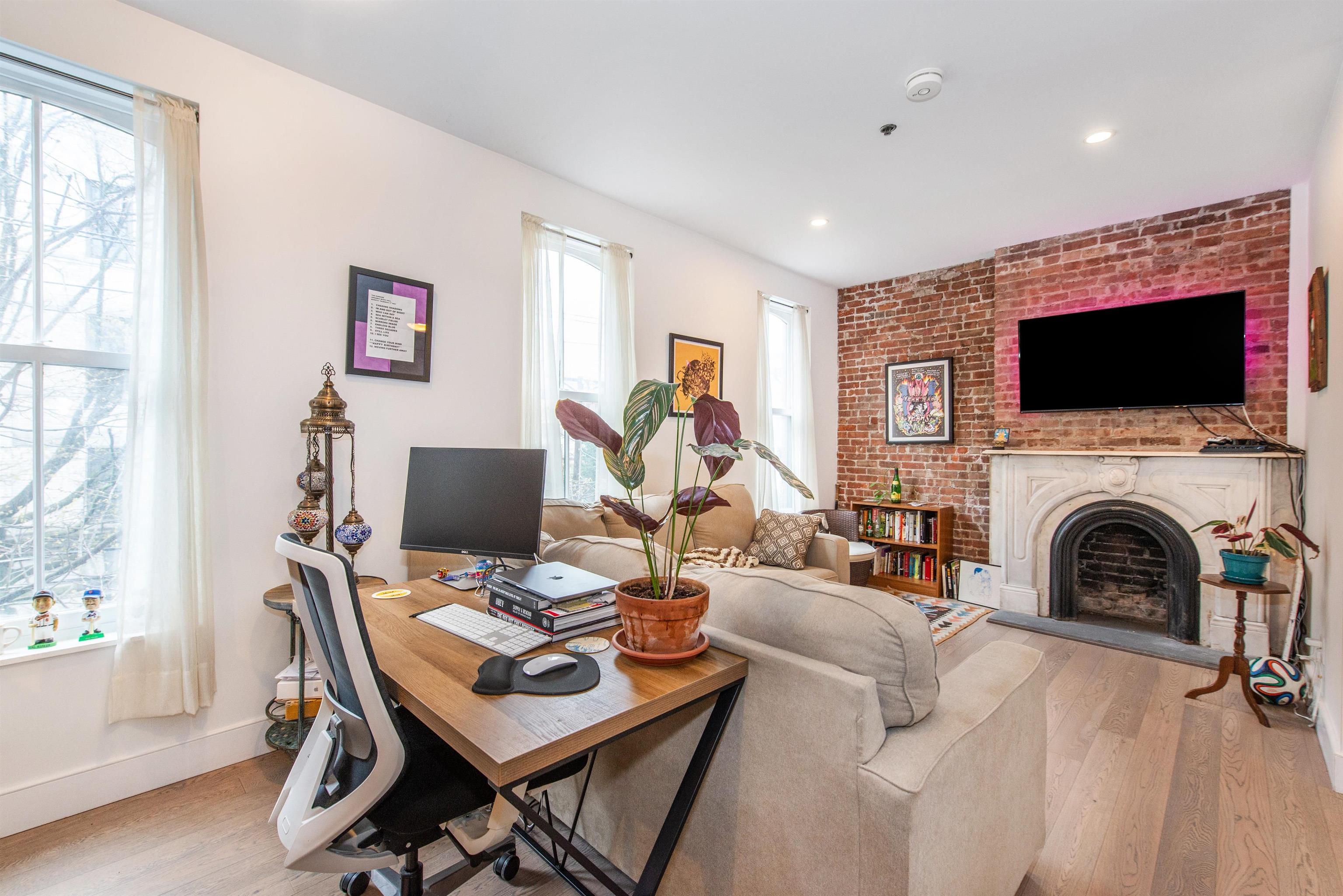267 York St #3, Jersey City, New Jersey image 18