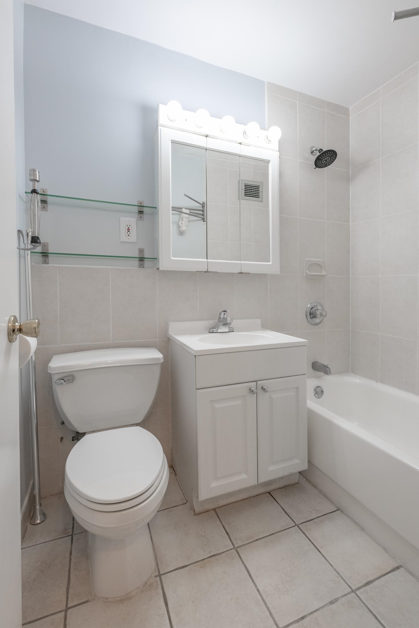 135 Montgomery St #20E, Jersey City, New Jersey image 16