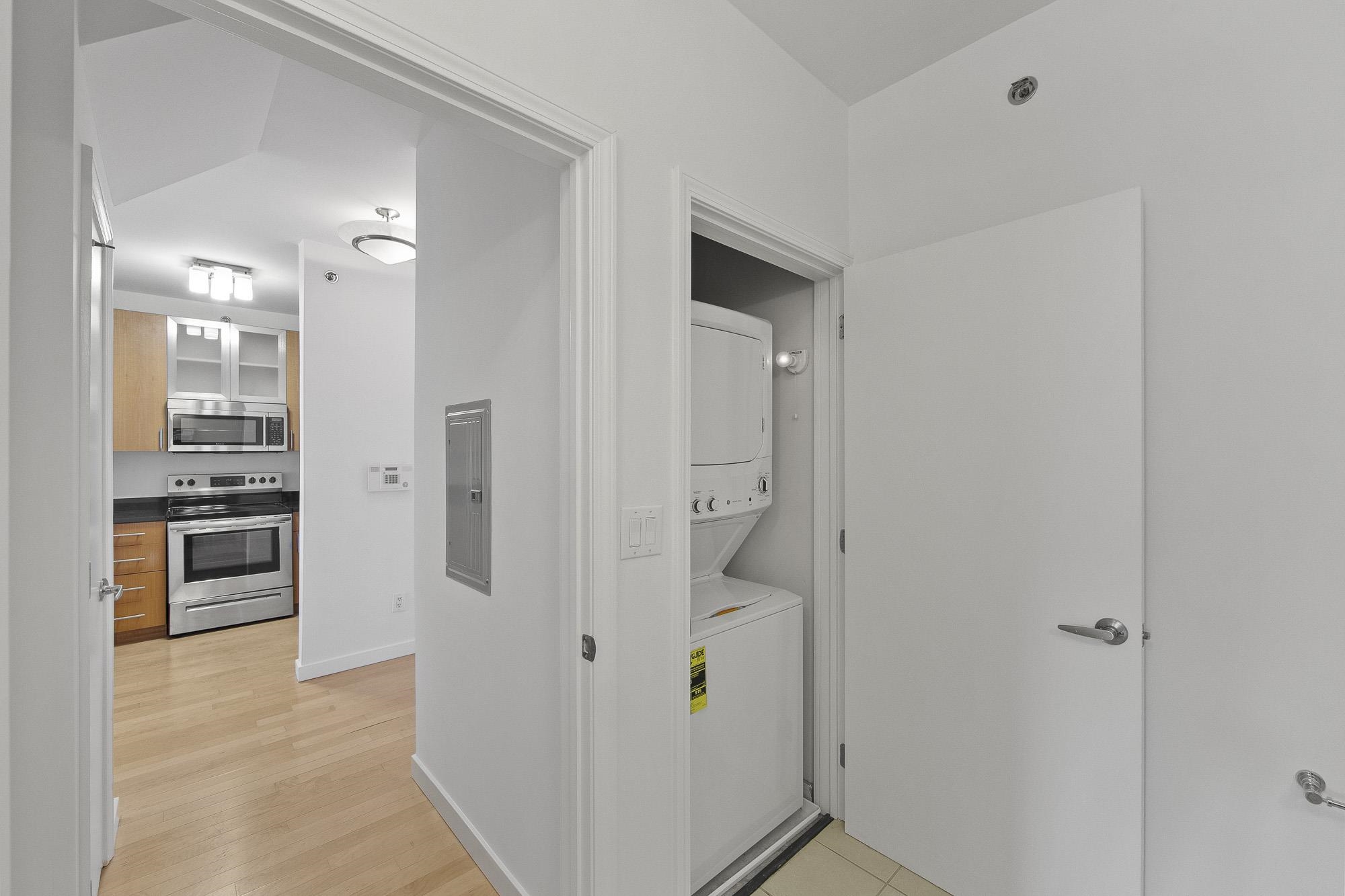 26 Avenue At Port Imperial #424, West New York, New Jersey image 21