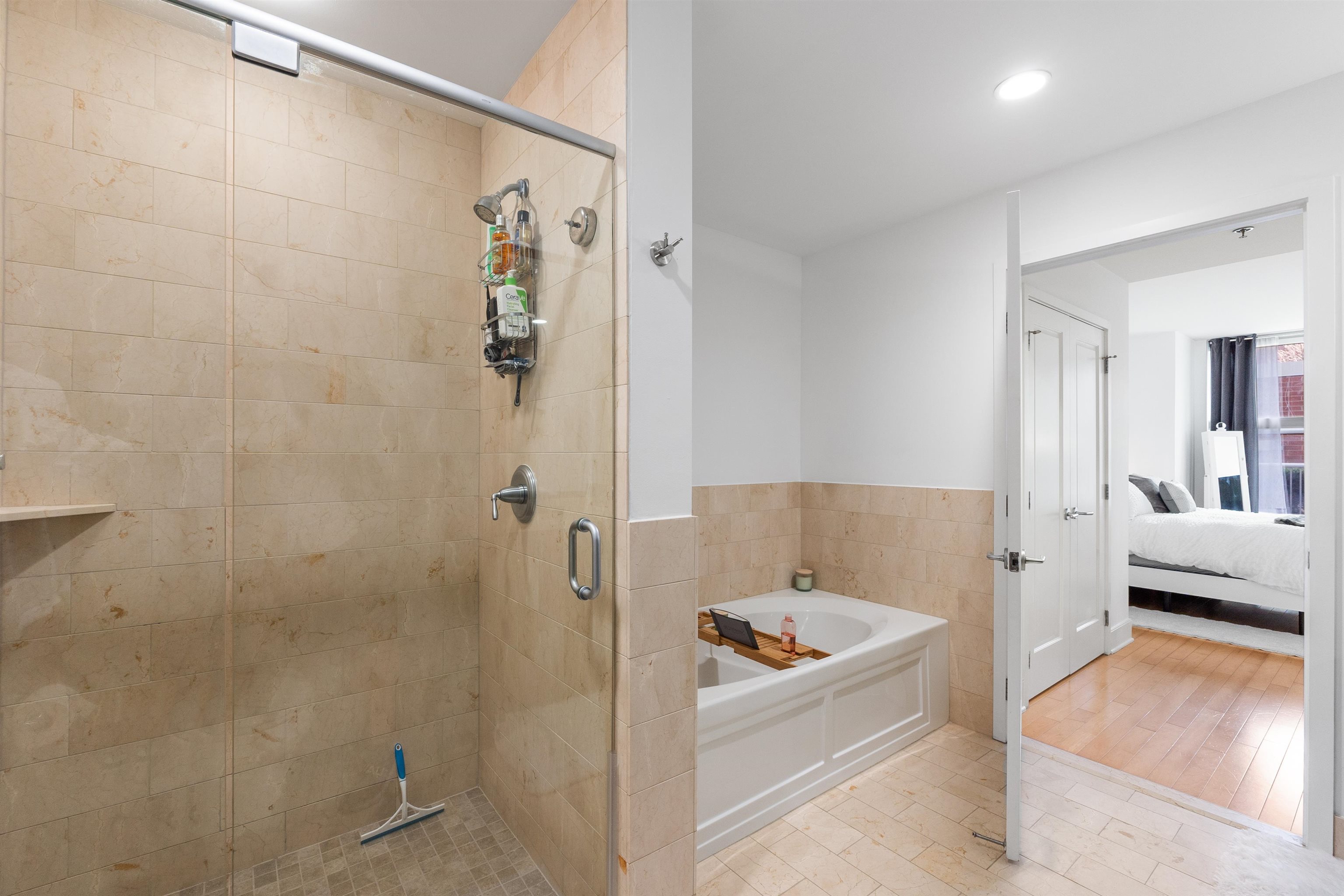 1125 Maxwell Lane #421, Hoboken, New Jersey image 20