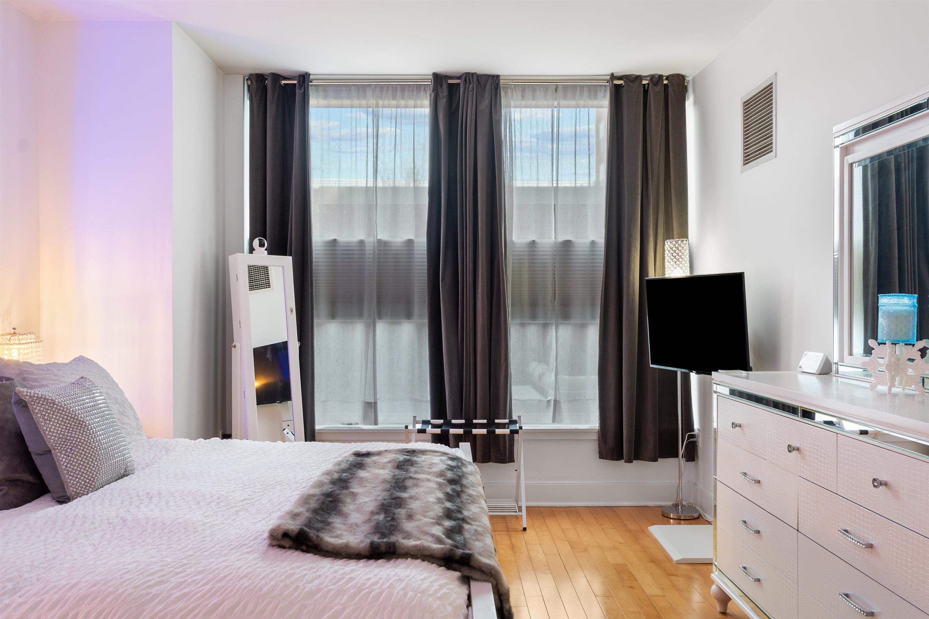 1125 Maxwell Lane #421, Hoboken, New Jersey image 16