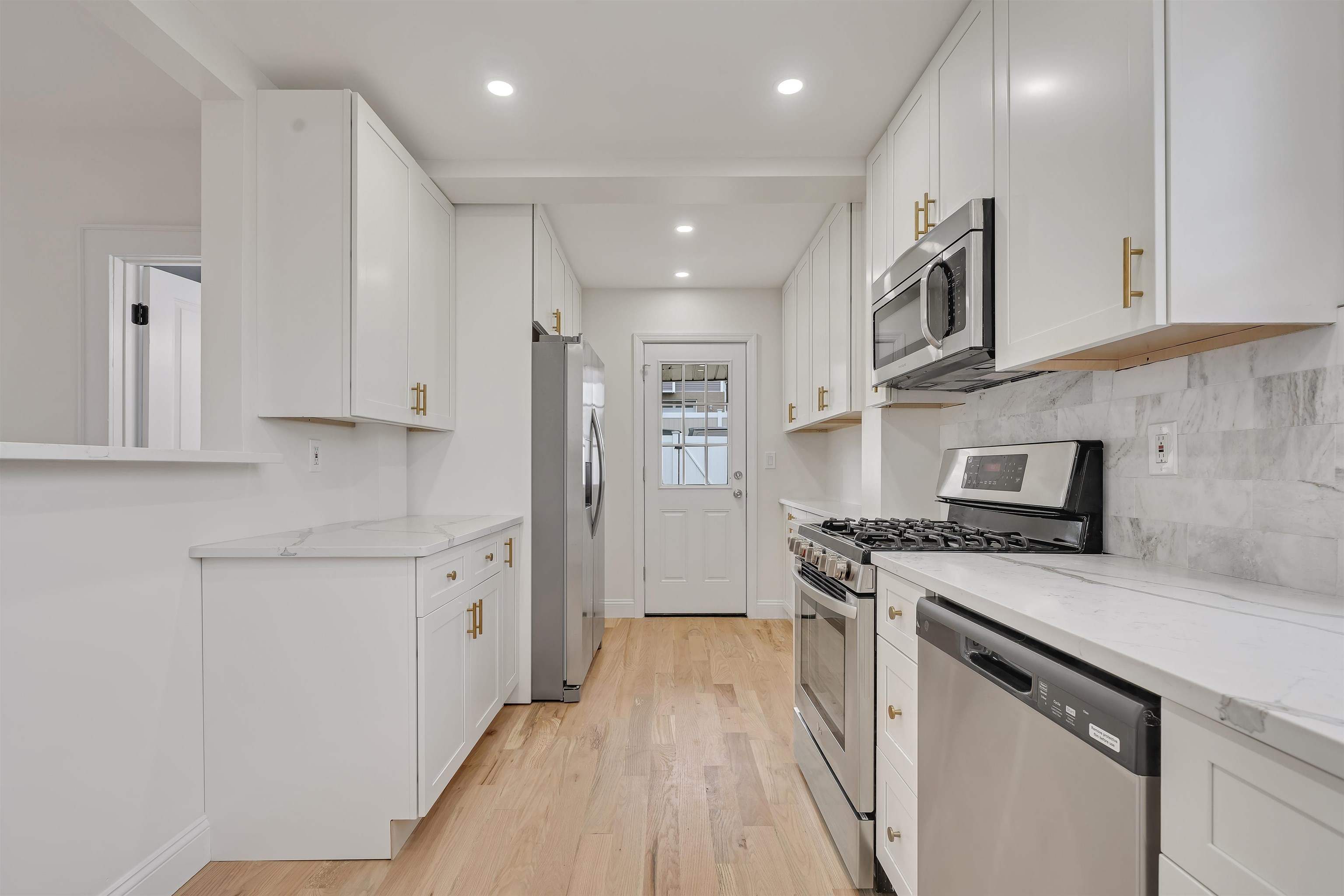 115 Wilson Ave, Rutherford, New Jersey image 9
