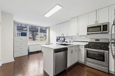 Homes For Sale - 6040 Blvd East #L3<br/> West New York, NJ 07093