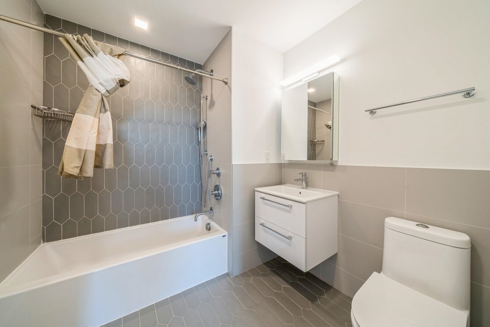 202 Merseles St #503, Jersey City, New Jersey image 14