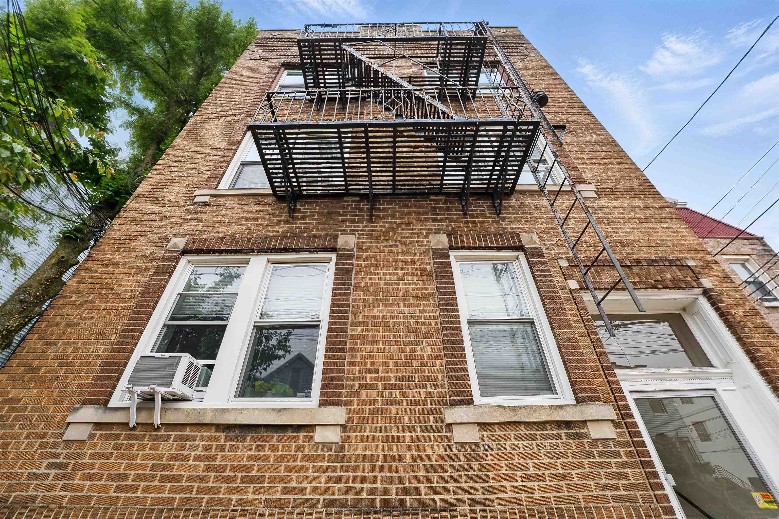238 Ogden Ave #6, Jersey City, New Jersey image 43
