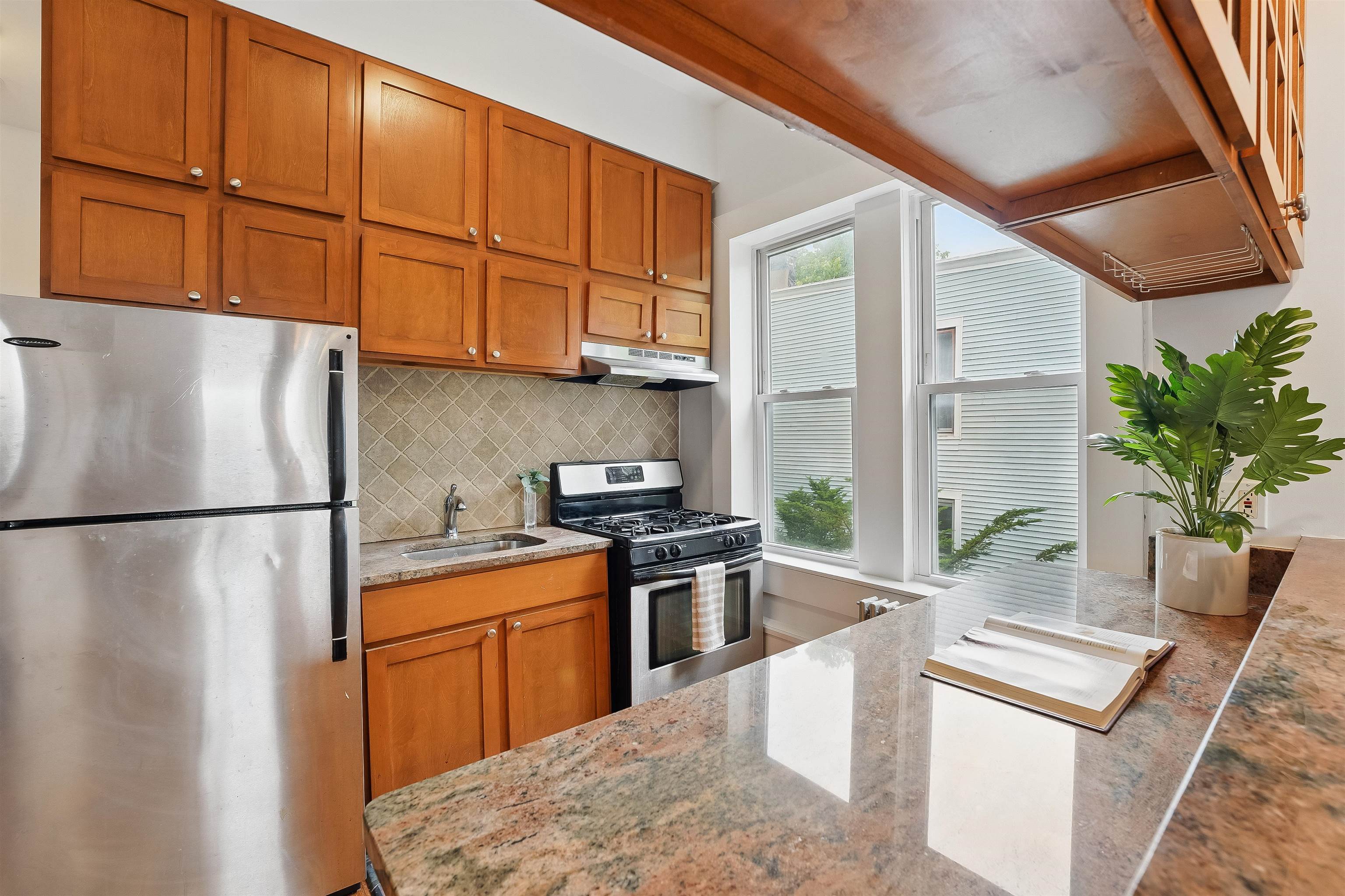 238 Ogden Ave #6, Jersey City, New Jersey image 8