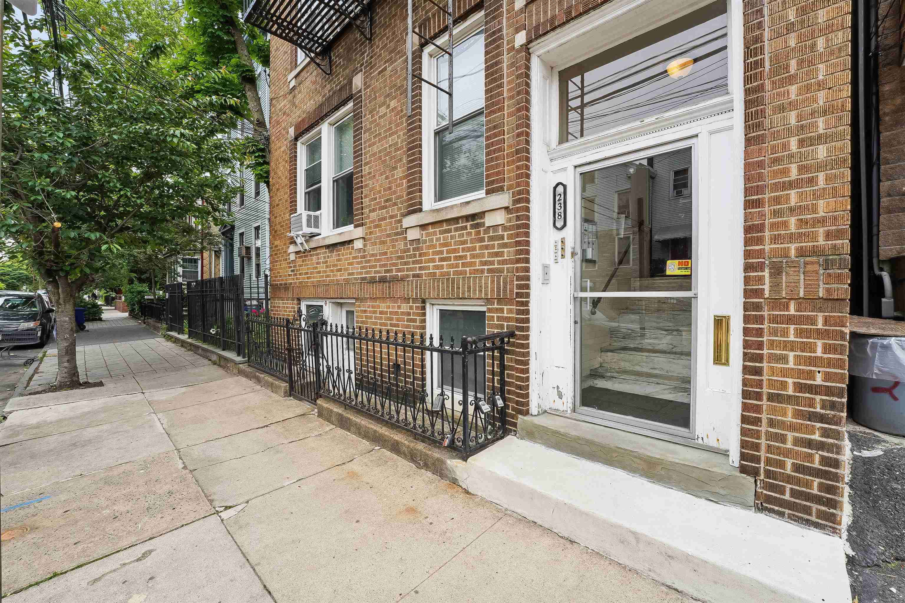 238 Ogden Ave #6, Jersey City, New Jersey image 41