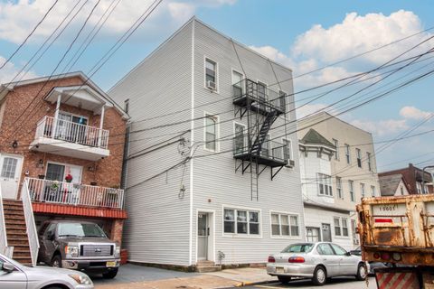 Multifamily For Rent - 413 70th St #5<br/> Guttenberg, NJ 07093