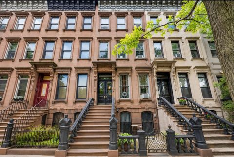Multifamily For Sale - 303 York St<br/> Jersey City, NJ 07302