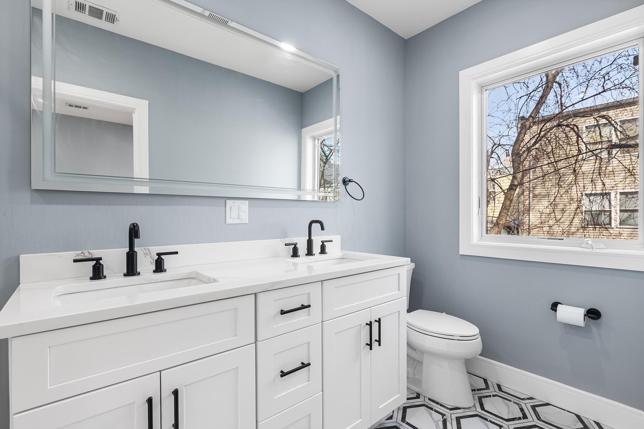 106 Oak St #1, Jersey City, New Jersey image 18