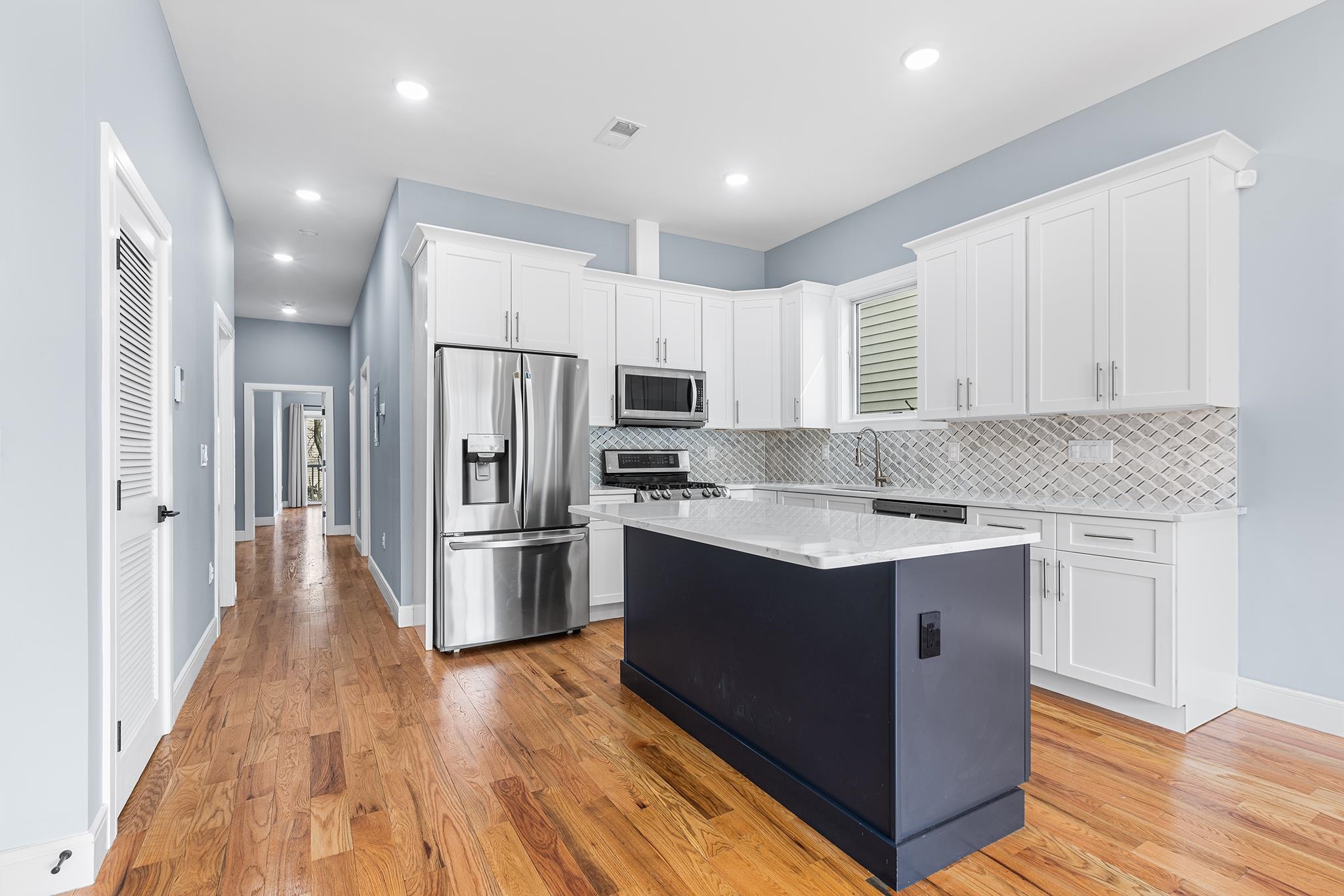106 Oak St #1, Jersey City, New Jersey image 7