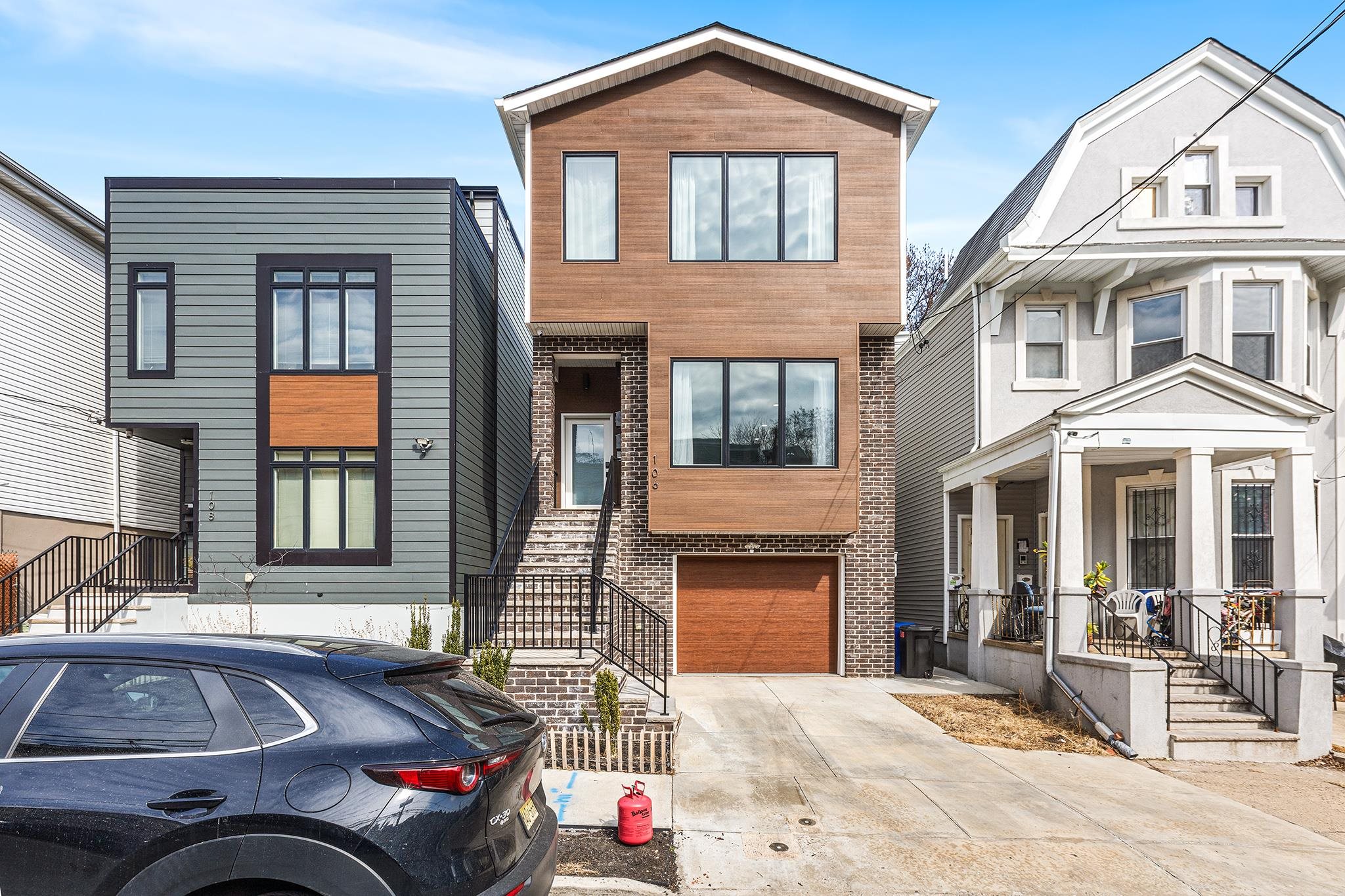 106 Oak St #1, Jersey City, New Jersey image 3