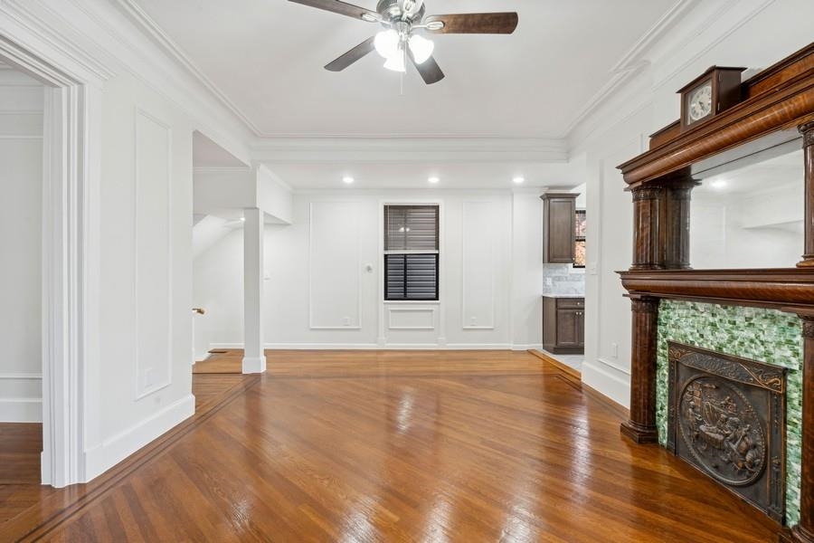 Jersey City, Bergen-Lafayett, New Jersey 07304, United States, 5 Bedrooms Bedrooms, ,4 BathroomsBathrooms,Residential,Active,29018