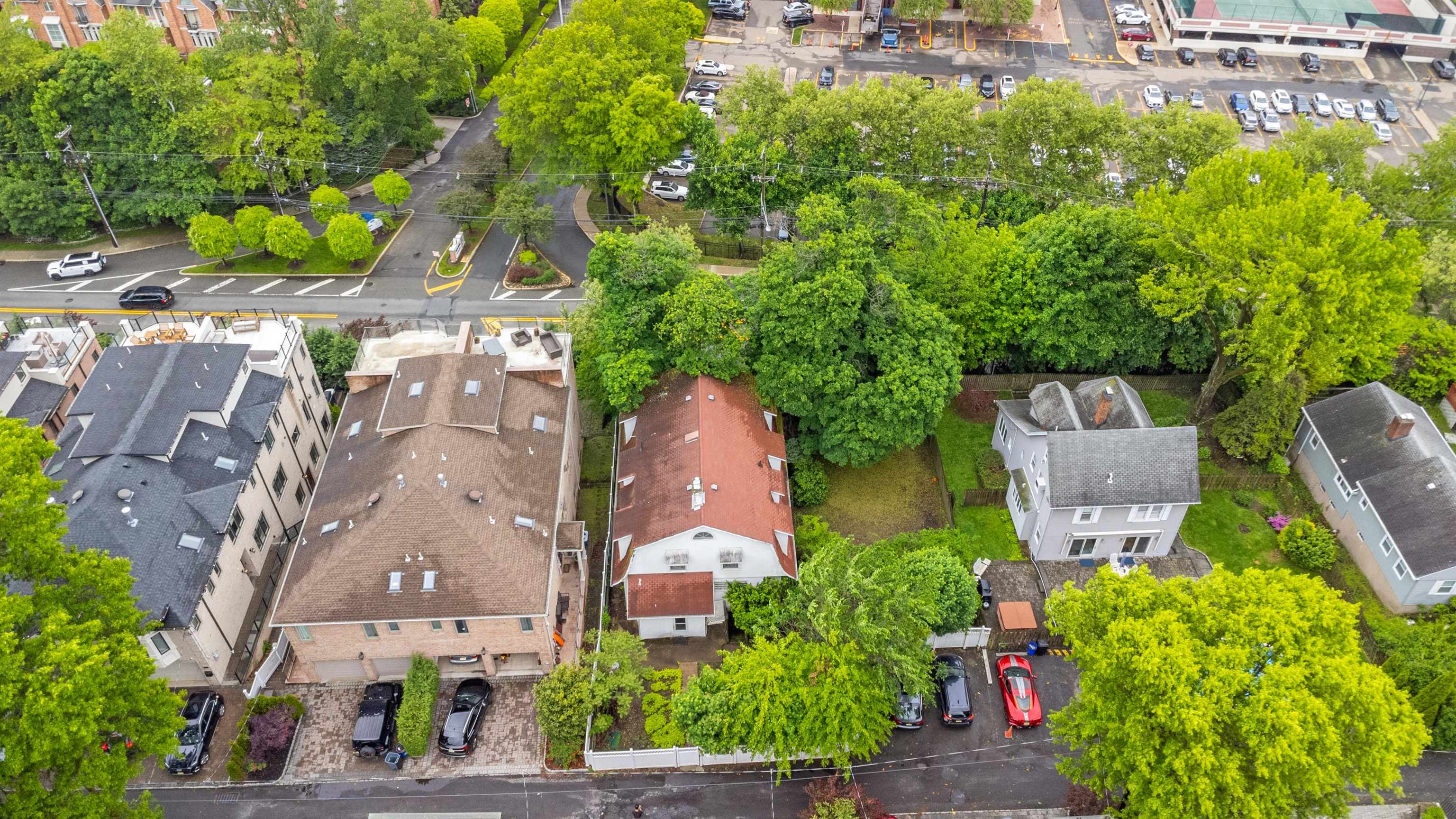 1208 River Rd, Edgewater, New Jersey image 3
