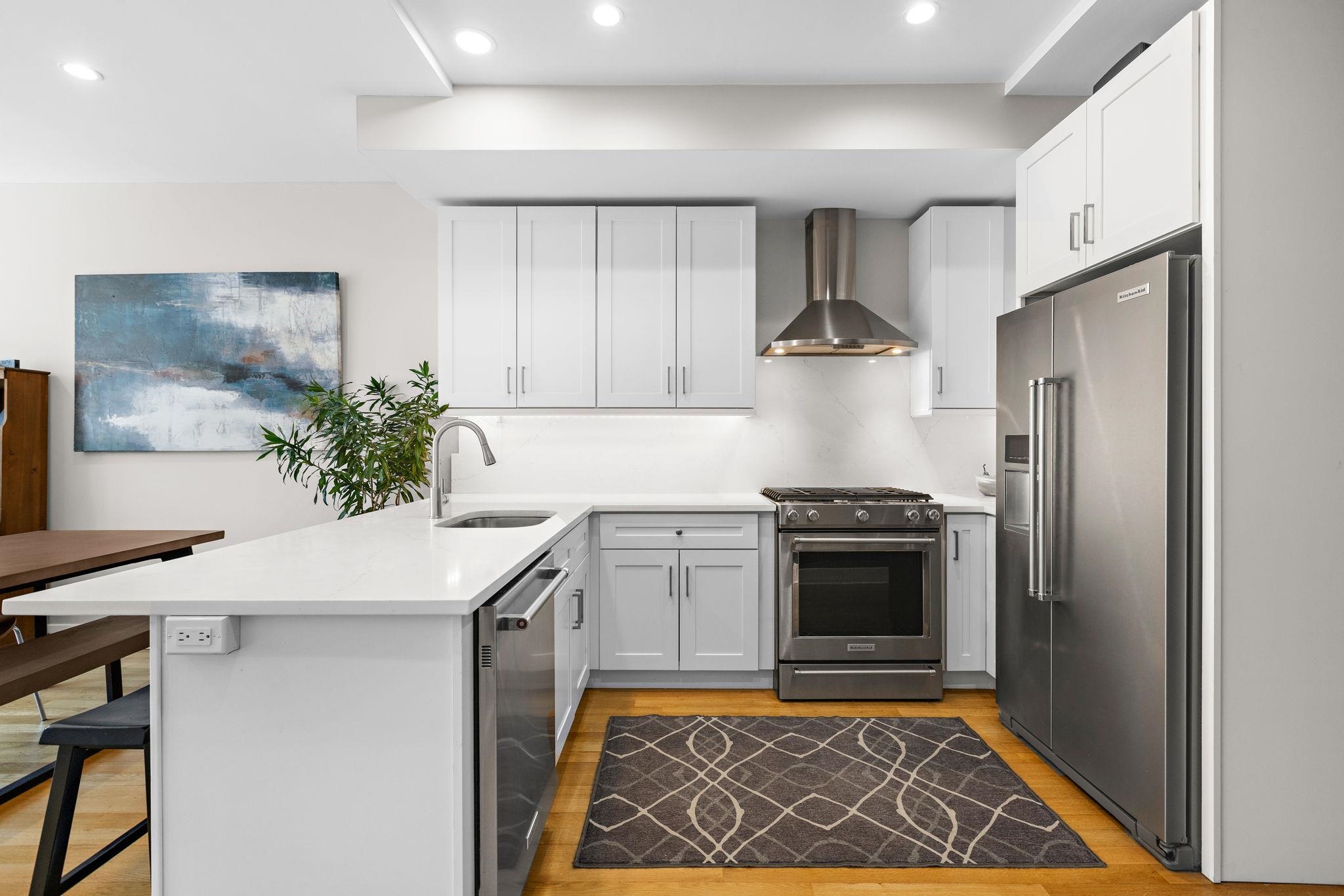 385 8th St #PH05, Jersey City, New Jersey image 2