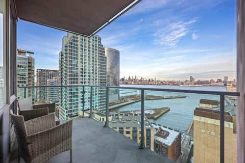 Condo For Sale - 20 Newport Parkway #2008S<br/> Jersey City, NJ 07310