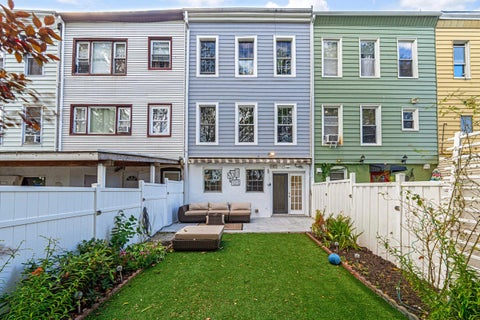 Homes For Rent - 382 Webster Ave #1<br/> Jersey City, NJ 07307