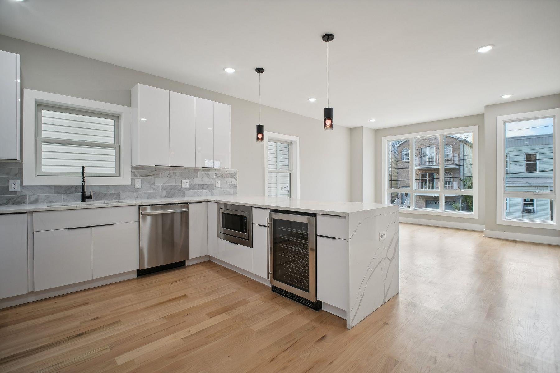 598 Bramhall Ave #1, Jersey City, New Jersey image 3