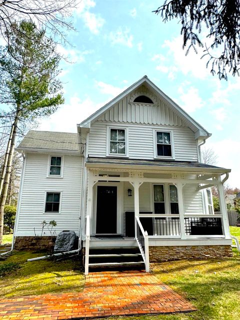 39 Piermont Rd, Closter, NJ 07624 - MLS#: 250006426